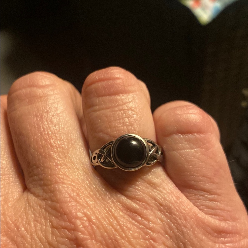 Vintage Onyx Gemstone Silver Ring